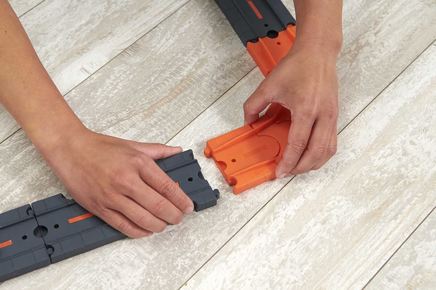 Hot Wheels City Expansion Track Pack 10 Piece Set To Build A Cityscape Toy For Kids