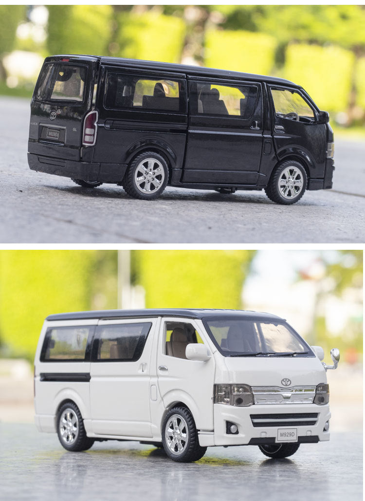 High Simulation 1:32 Toyota Hiace Alloy Die-Cast Model MPV Vehicle With Sound And Light